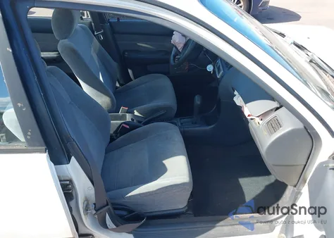 1996 Toyota Corolla Dx z USA, uszkodzony, nr VIN JT2BB02E8T0109895